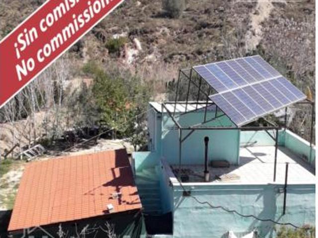 Chalet en venta en La Hoya de Buñol, Valencia