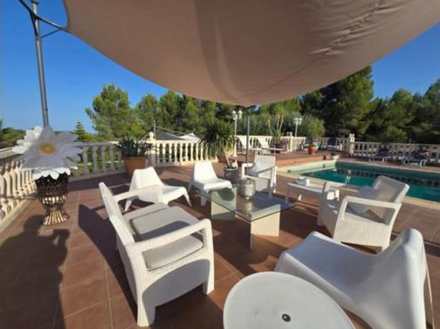 Chalet en venta en La Hoya de Buñol, Valencia