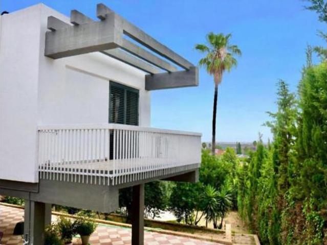 Chalet en venta en Torrequinto, Alcalá De Guadaíra