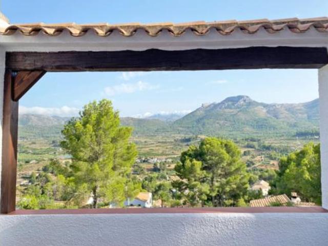 Villa en venta en Alcalalí, Urbanització la Solana Gardens