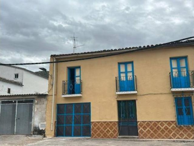 Chalet en venta en Alcaudete, Jaén