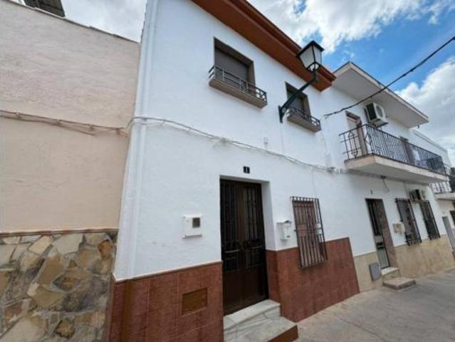Chalet en venta en Alcaudete, Jaén