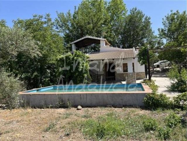 Chalet en venta en Alcaudete, Jaén