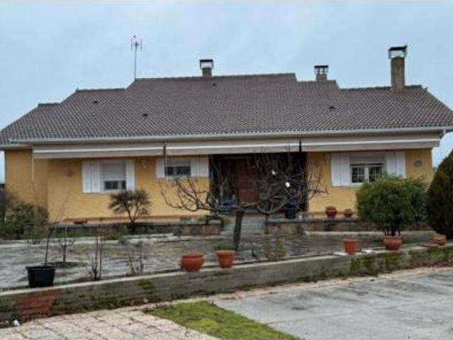 Chalet en venta en Aldea Del Fresno, Madrid