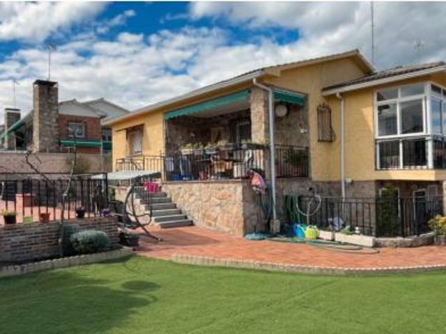 Villa en venta en Aldea Del Fresno