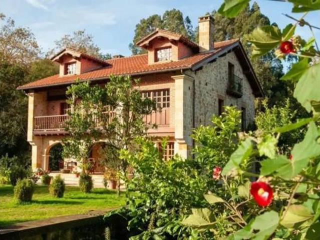 Chalet en venta en Fresnedo, Alfoz De Lloredo