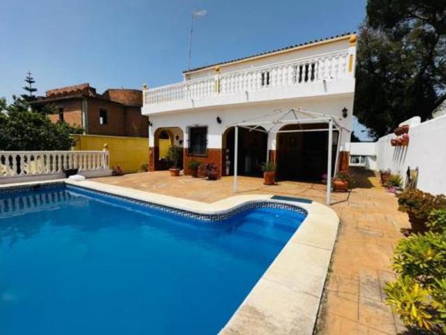 Chalet en venta en Acebuchal, Campo de Gibraltar