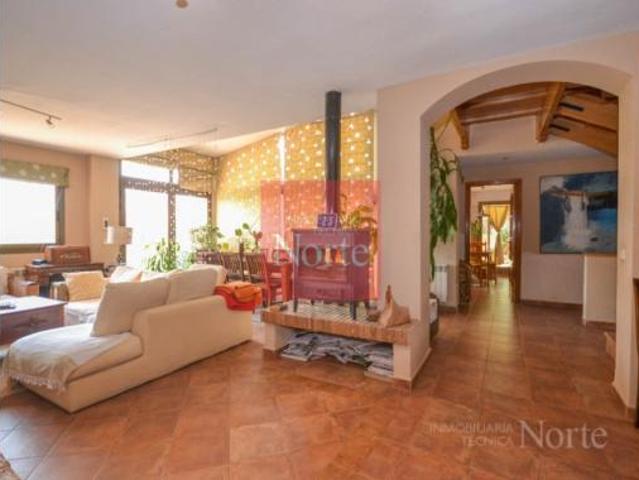 Villa en venta en Algete