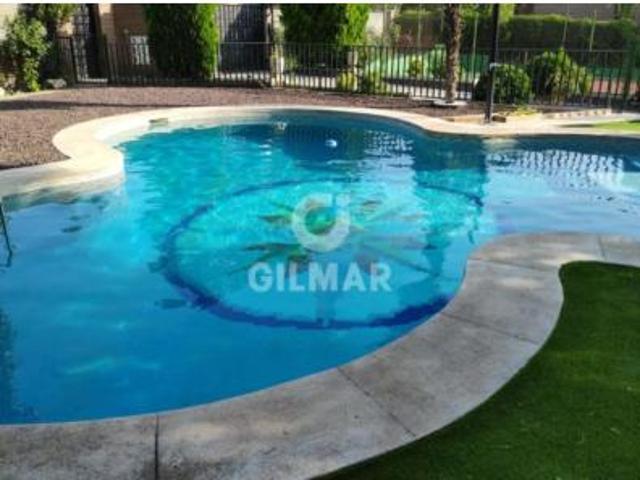 Villa en venta en Algete