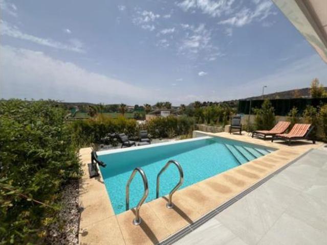 Chalet en venta en el Baix Segura / La Vega Baja, Valencia