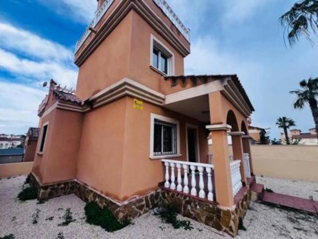 Chalet en venta en Urbanización Lo Crispín, el Baix Segura / La Vega Baja