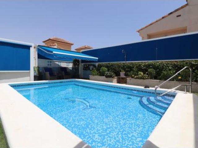 Chalet en venta en Montebello, el Baix Segura / La Vega Baja