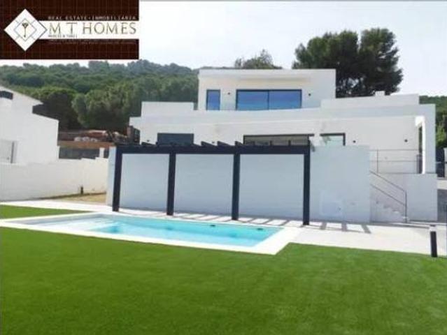 Chalet en venta en La Capellanía, Valle del Guadalhorce