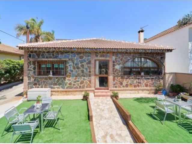 Chalet en venta en Alhaurín De La Torre, Málaga