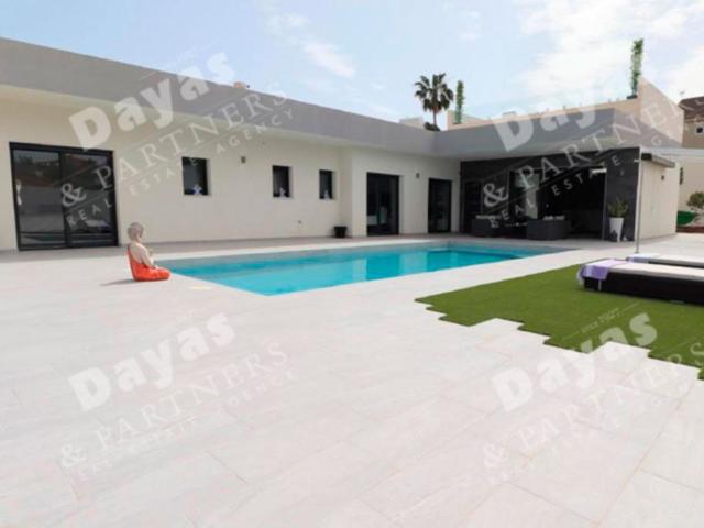 Chalet en venta en Urbanización Montemar, el Baix Segura / La Vega Baja