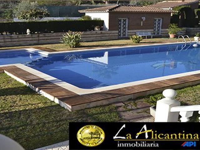 Chalet en venta en Ciutat Elegida, l'Alacantí