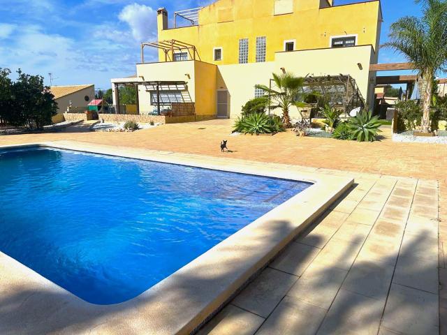 Villa en venta en San Vicente Del Raspeig