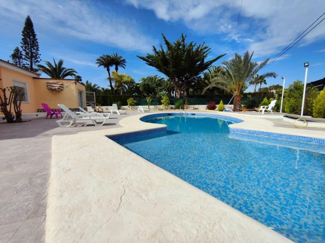 Chalet en venta en Carrús Oest, el Baix Vinalopó