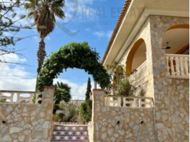 Chalet en venta en el Rebolledo, l'Alacantí