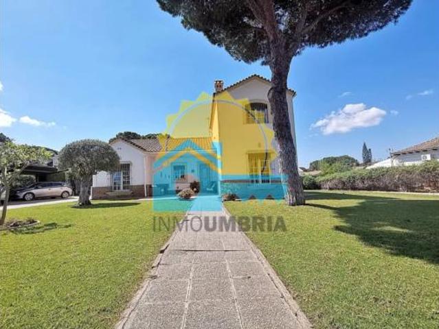 Chalet en venta en Dehesa Golf, Comarca Metropolitana de Huelva