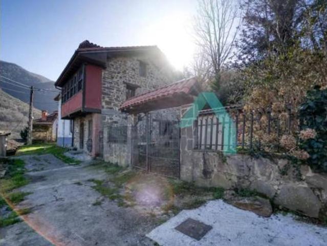 Chalet en venta en Serrapio, Aller