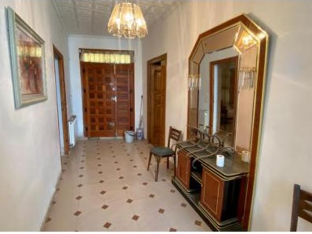 Villa en venta en Almendros