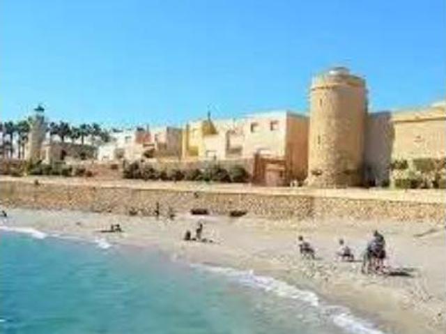 Chalet en venta en San Luis, Almería