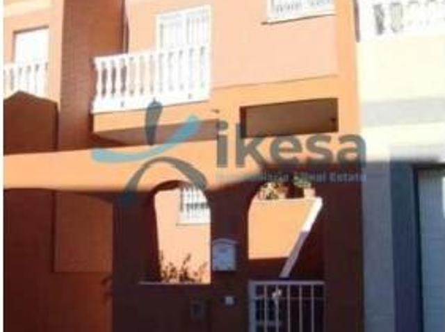 Chalet en venta en Loma Cabrera, Almería