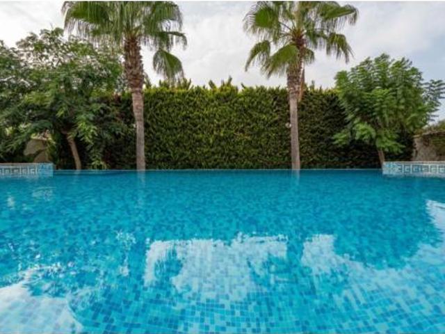 Chalet en venta en Retamar, Almería