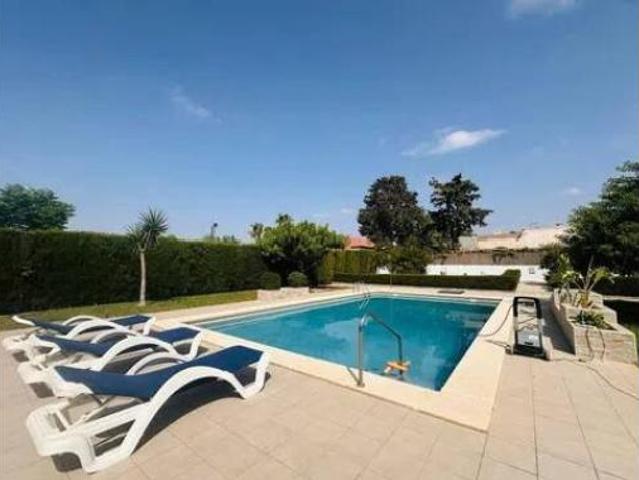 Chalet en venta en Retamar, Almería