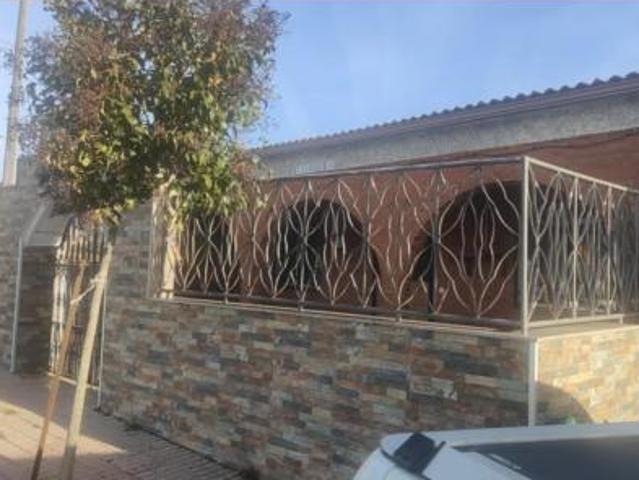 Villa en venta en Almodóvar Del Campo