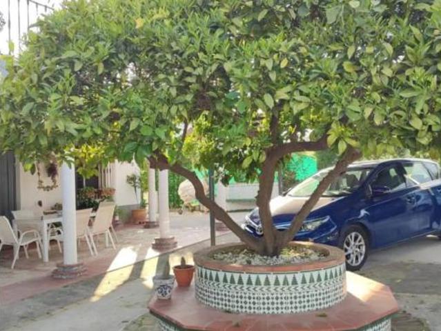 Chalet en venta en Almodóvar Del Río, Andalucía