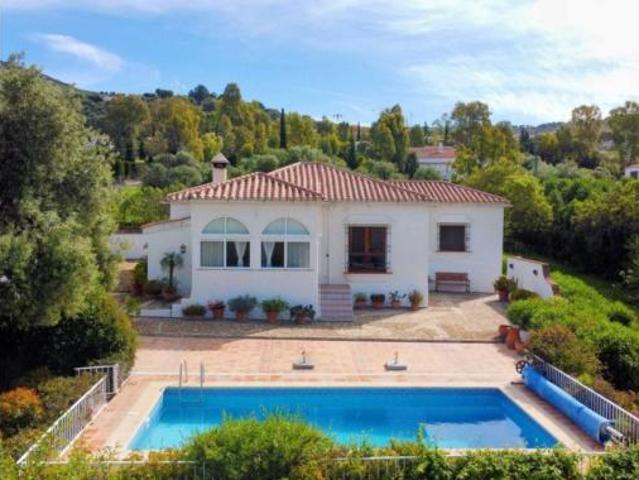 Chalet en venta en Fuente Amarga, Almogía