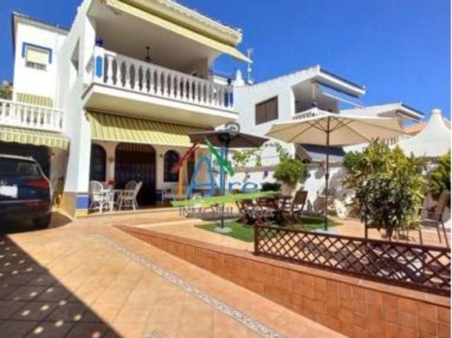 Chalet en venta en 1ª Fase, El Condado