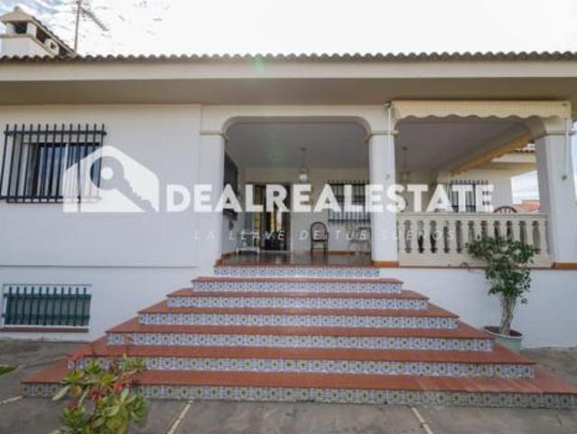 Chalet en venta en 1ª Fase, El Condado