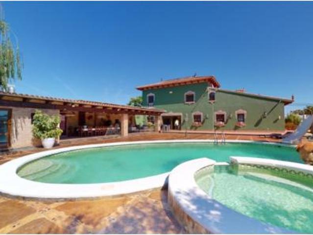 Chalet en venta en El Saladar, el Baix Segura / La Vega Baja