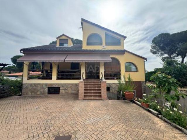Chalet en venta en Almorox, Castilla-La Mancha
