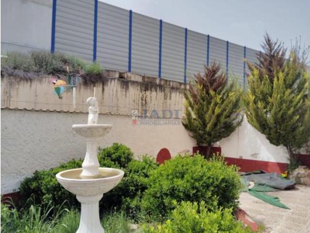Chalet en venta en Almuradiel, Castilla-La Mancha