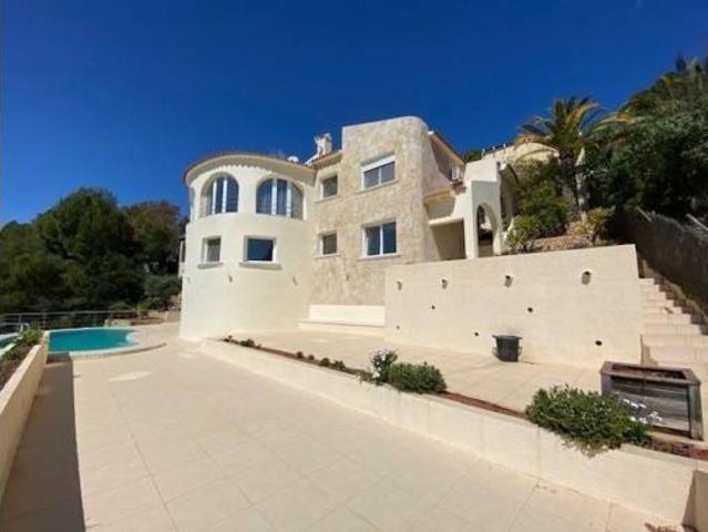 Villa en venta en Altea
