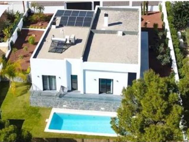 Casa en venta en Urbanització Santa Clara, la Marina Baixa