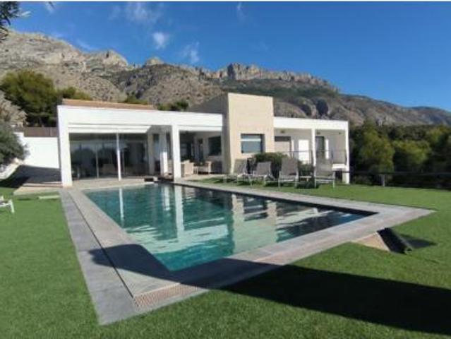Chalet en venta en la Marina Baixa, Valencia