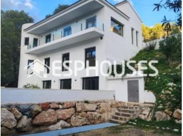 Chalet en venta en la Marina Baixa, Valencia