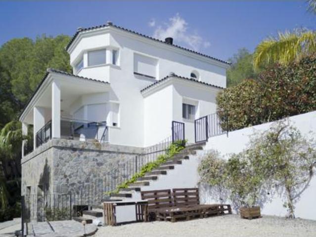 Chalet en venta en la Marina Baixa, Valencia