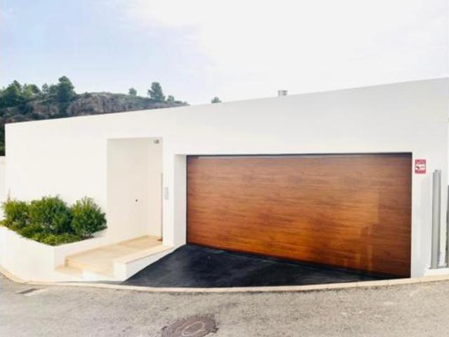 Chalet en venta en la Marina Baixa, Valencia