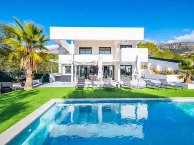 Chalet en venta en la Marina Baixa, Valencia