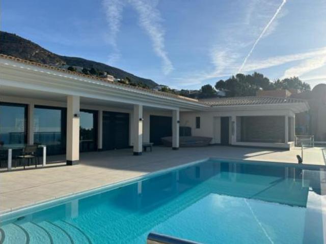 Chalet en venta en Urbanització Serra d'Altea, la Marina Baixa