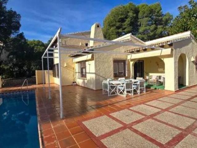Chalet en venta en la Marina Baixa, Valencia