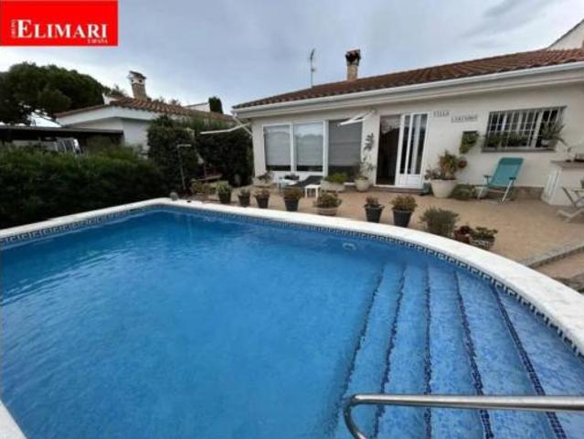 Chalet en venta en l'Eucaliptus, Montsià