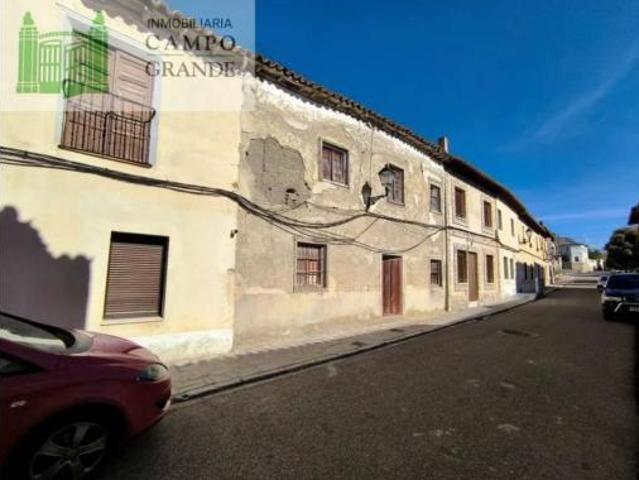 Chalet en venta en Ampudia, Palencia
