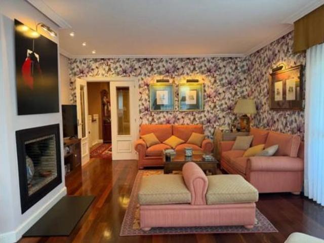 Chalet en venta en Anguciana, La Rioja